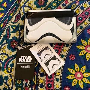 NWT Loungefly Disney Star Wars Storm Trooper Wallet